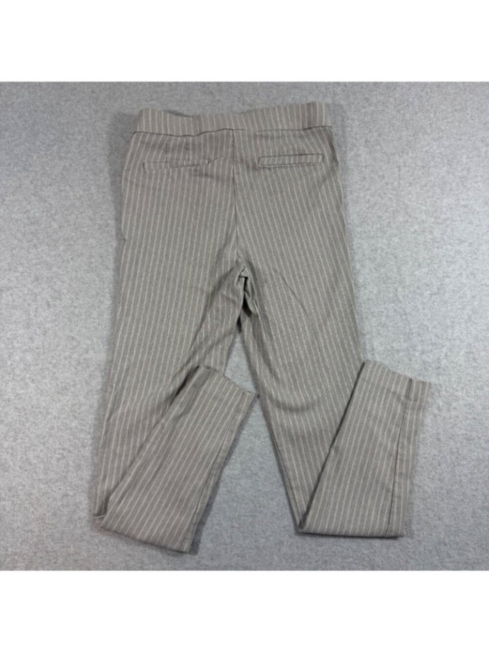 Jones New York Signature Gray Pinstripe Pull On Career Dress Pants Womens Size S - Picture 4 of 9